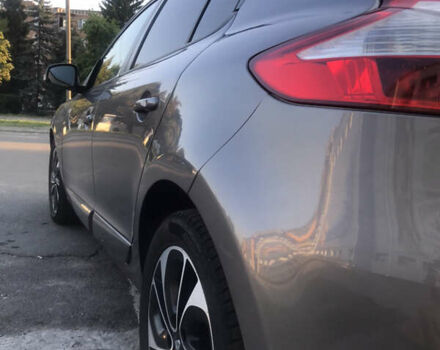 Серый Рено Меган, объемом двигателя 1.46 л и пробегом 400 тыс. км за 6700 $, фото 7 на Automoto.ua