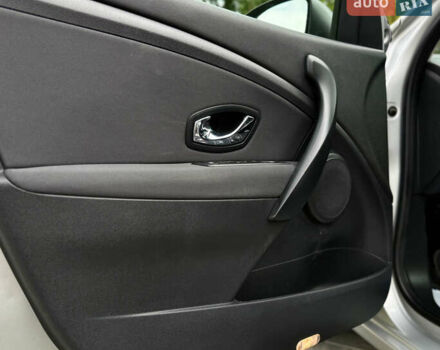 Серый Рено Меган, объемом двигателя 1.5 л и пробегом 198 тыс. км за 8199 $, фото 16 на Automoto.ua