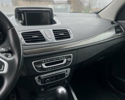 Серый Рено Меган, объемом двигателя 1.5 л и пробегом 207 тыс. км за 8700 $, фото 9 на Automoto.ua