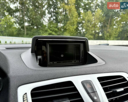 Серый Рено Меган, объемом двигателя 1.5 л и пробегом 198 тыс. км за 8499 $, фото 30 на Automoto.ua