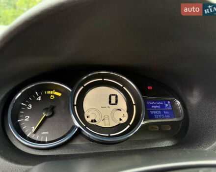 Серый Рено Меган, объемом двигателя 1.5 л и пробегом 198 тыс. км за 8499 $, фото 27 на Automoto.ua