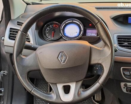 Серый Рено Меган, объемом двигателя 1.6 л и пробегом 52 тыс. км за 8990 $, фото 18 на Automoto.ua