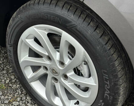 Серый Рено Меган, объемом двигателя 1.5 л и пробегом 193 тыс. км за 8100 $, фото 10 на Automoto.ua