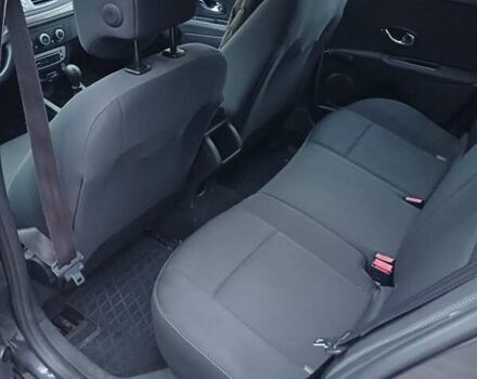 Серый Рено Меган, объемом двигателя 1.5 л и пробегом 290 тыс. км за 6500 $, фото 3 на Automoto.ua