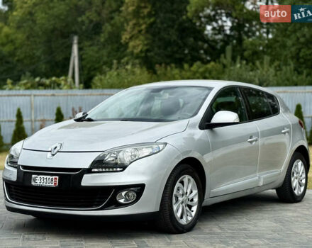Рено Меган 2013 в Луцке на Automoto.ua Серый Рено Меган, объемом двигателя 1.5 л и пробегом 198 тыс. км за 8699 $, фото 3 на Automoto.ua