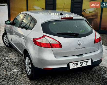 Серый Рено Меган, объемом двигателя 1.5 л и пробегом 249 тыс. км за 6999 $, фото 17 на Automoto.ua