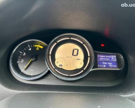 Серый Рено Меган, объемом двигателя 1.5 л и пробегом 228 тыс. км за 7690 $, фото 20 на Automoto.ua