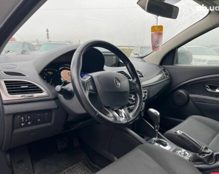 Серый Рено Меган, объемом двигателя 1.5 л и пробегом 228 тыс. км за 7690 $, фото 16 на Automoto.ua