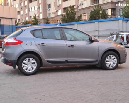 Серый Рено Меган, объемом двигателя 1.6 л и пробегом 52 тыс. км за 8990 $, фото 7 на Automoto.ua