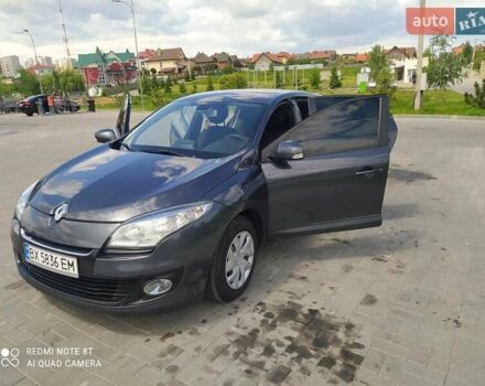 Серый Рено Меган, объемом двигателя 1.5 л и пробегом 226 тыс. км за 8300 $, фото 43 на Automoto.ua