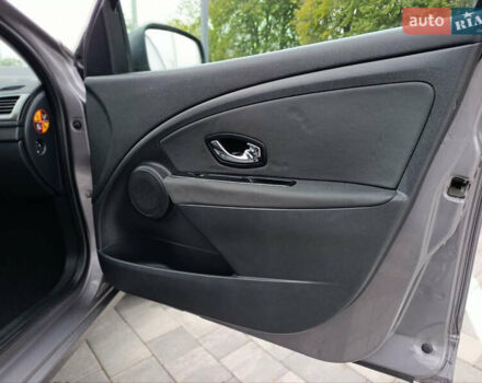 Серый Рено Меган, объемом двигателя 1.5 л и пробегом 207 тыс. км за 7700 $, фото 22 на Automoto.ua