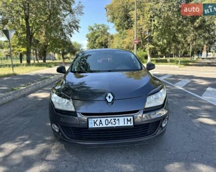 Сірий Рено Меган, об'ємом двигуна 1.5 л та пробігом 295 тис. км за 5500 $, фото 17 на Automoto.ua
