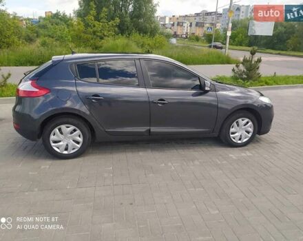 Серый Рено Меган, объемом двигателя 1.5 л и пробегом 226 тыс. км за 8300 $, фото 4 на Automoto.ua