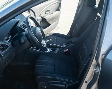 Серый Рено Меган, объемом двигателя 1.46 л и пробегом 113 тыс. км за 8500 $, фото 11 на Automoto.ua