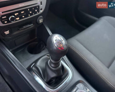 Серый Рено Меган, объемом двигателя 1.5 л и пробегом 249 тыс. км за 6999 $, фото 43 на Automoto.ua