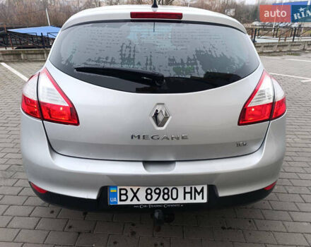 Сірий Рено Меган, об'ємом двигуна 1.2 л та пробігом 224 тис. км за 6900 $, фото 1 на Automoto.ua