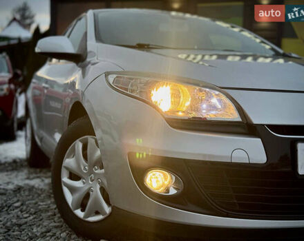 Серый Рено Меган, объемом двигателя 1.5 л и пробегом 249 тыс. км за 6999 $, фото 13 на Automoto.ua