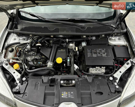 Сірий Рено Меган, об'ємом двигуна 1.5 л та пробігом 198 тис. км за 8599 $, фото 39 на Automoto.ua