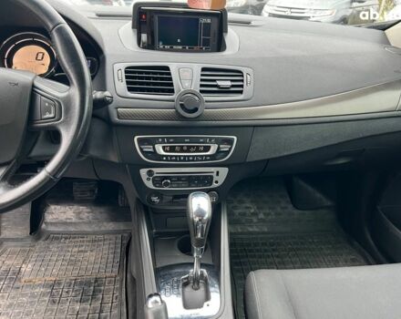 Серый Рено Меган, объемом двигателя 1.5 л и пробегом 228 тыс. км за 7690 $, фото 27 на Automoto.ua