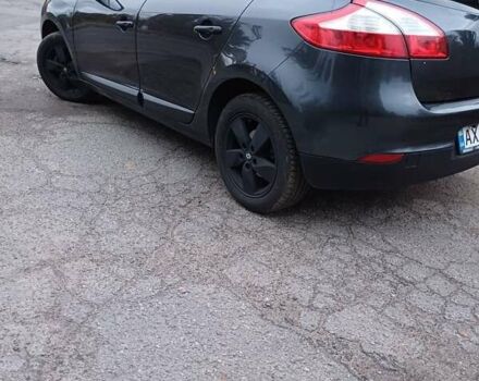 Серый Рено Меган, объемом двигателя 1.5 л и пробегом 290 тыс. км за 6500 $, фото 4 на Automoto.ua