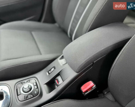 Сірий Рено Меган, об'ємом двигуна 1.5 л та пробігом 198 тис. км за 8599 $, фото 21 на Automoto.ua