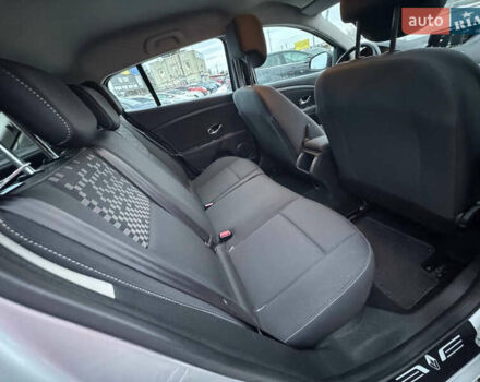 Серый Рено Меган, объемом двигателя 1.5 л и пробегом 249 тыс. км за 6999 $, фото 30 на Automoto.ua