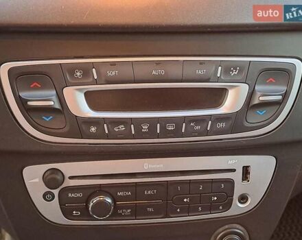 Рено Меган 2013 в Одессе на Automoto.ua Серый Рено Меган, объемом двигателя 1.6 л и пробегом 52 тыс. км за 8990 $, фото 19 на Automoto.ua