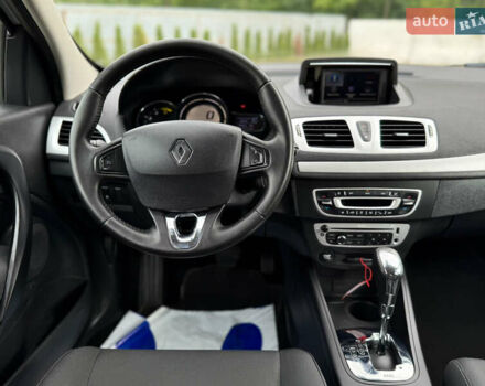 Серый Рено Меган, объемом двигателя 1.5 л и пробегом 198 тыс. км за 8199 $, фото 25 на Automoto.ua