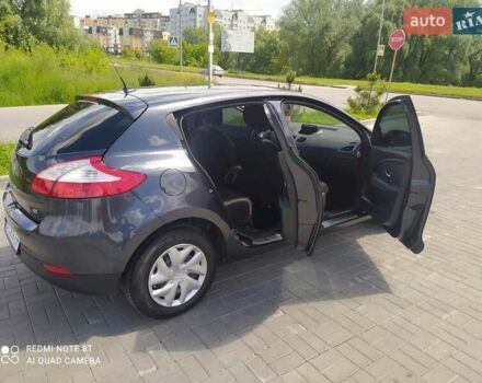 Серый Рено Меган, объемом двигателя 1.5 л и пробегом 226 тыс. км за 8300 $, фото 48 на Automoto.ua