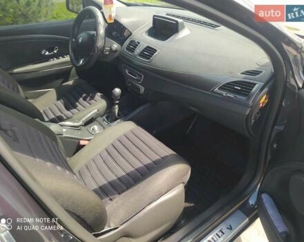 Серый Рено Меган, объемом двигателя 1.5 л и пробегом 226 тыс. км за 8300 $, фото 57 на Automoto.ua