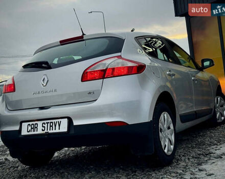 Серый Рено Меган, объемом двигателя 1.5 л и пробегом 249 тыс. км за 6999 $, фото 22 на Automoto.ua