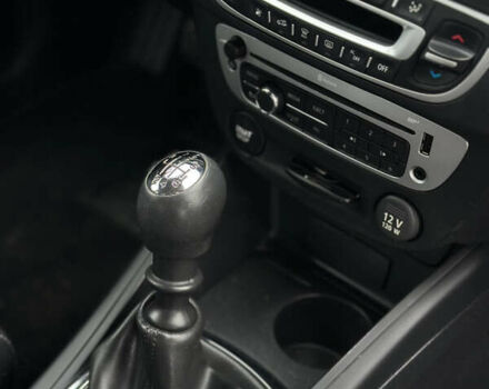 Серый Рено Меган, объемом двигателя 1.5 л и пробегом 193 тыс. км за 8100 $, фото 33 на Automoto.ua