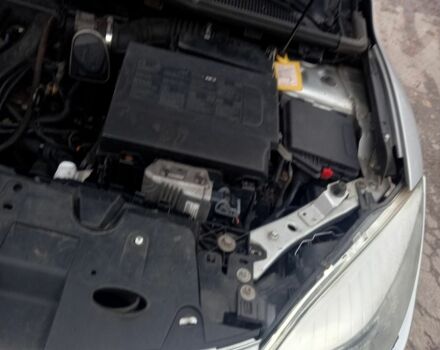 Серый Рено Меган, объемом двигателя 1.6 л и пробегом 275 тыс. км за 5300 $, фото 4 на Automoto.ua