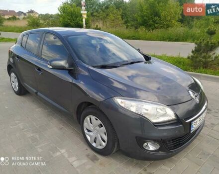 Серый Рено Меган, объемом двигателя 1.5 л и пробегом 226 тыс. км за 8300 $, фото 12 на Automoto.ua