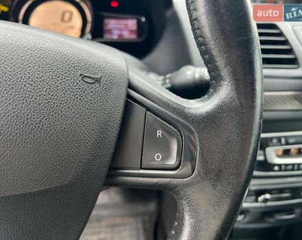 Серый Рено Меган, объемом двигателя 1.5 л и пробегом 228 тыс. км за 7690 $, фото 22 на Automoto.ua