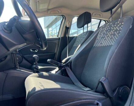 Серый Рено Меган, объемом двигателя 1.2 л и пробегом 144 тыс. км за 7000 $, фото 9 на Automoto.ua