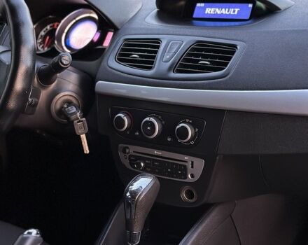 Серый Рено Меган, объемом двигателя 1.5 л и пробегом 276 тыс. км за 6950 $, фото 12 на Automoto.ua