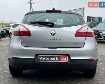 Серый Рено Меган, объемом двигателя 1.5 л и пробегом 228 тыс. км за 7690 $, фото 6 на Automoto.ua