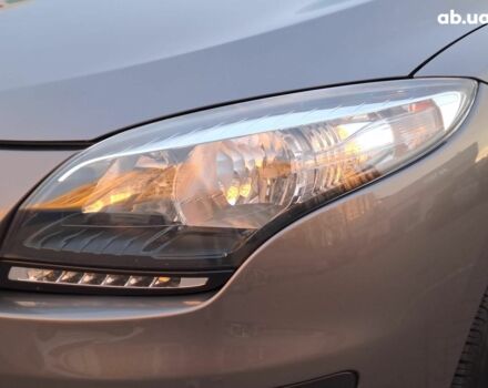 Серый Рено Меган, объемом двигателя 1.6 л и пробегом 52 тыс. км за 8990 $, фото 8 на Automoto.ua