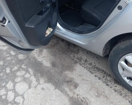 Серый Рено Меган, объемом двигателя 1.6 л и пробегом 275 тыс. км за 5300 $, фото 9 на Automoto.ua