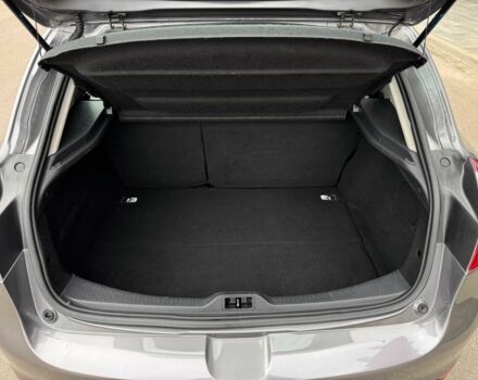 Рено Меган 2014 в Киеве на Automoto.ua Серый Рено Меган, объемом двигателя 1.5 л и пробегом 259 тыс. км за 7450 $, фото 21 на Automoto.ua