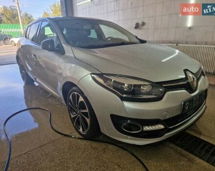 Рено Меган 2014 в Луцке на Automoto.ua Серый Рено Меган, объемом двигателя 1.6 л и пробегом 275 тыс. км за 7800 $, фото 8 на Automoto.ua