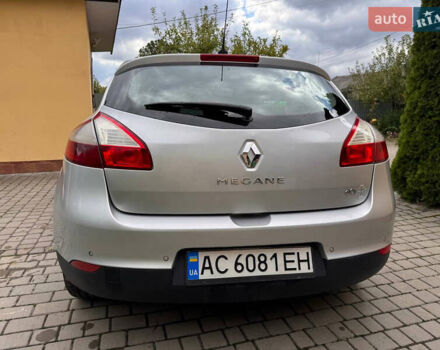 Серый Рено Меган, объемом двигателя 1.5 л и пробегом 246 тыс. км за 8500 $, фото 2 на Automoto.ua