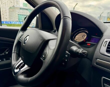 Рено Меган 2014 в Киеве на Automoto.ua Серый Рено Меган, объемом двигателя 1.5 л и пробегом 259 тыс. км за 7450 $, фото 17 на Automoto.ua