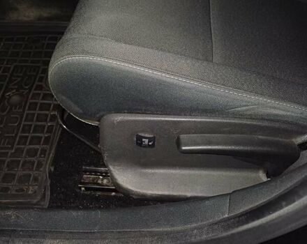 Серый Рено Меган, объемом двигателя 1.5 л и пробегом 146 тыс. км за 7999 $, фото 6 на Automoto.ua