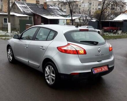Серый Рено Меган, объемом двигателя 1.5 л и пробегом 217 тыс. км за 7555 $, фото 7 на Automoto.ua