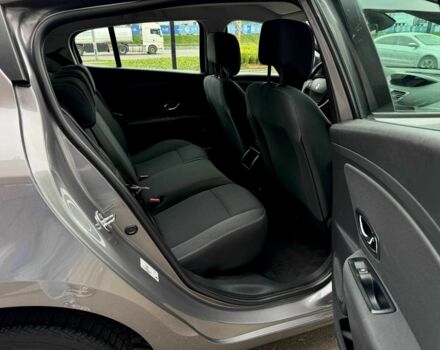 Рено Меган 2014 в Киеве на Automoto.ua Серый Рено Меган, объемом двигателя 1.5 л и пробегом 259 тыс. км за 7450 $, фото 18 на Automoto.ua