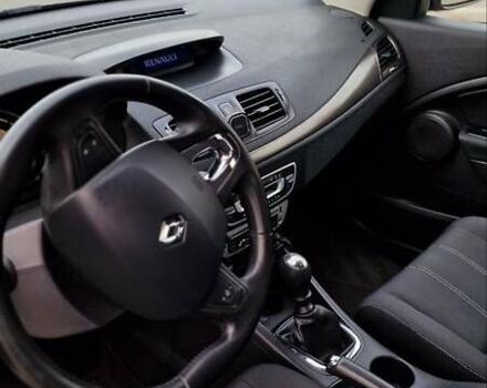 Серый Рено Меган, объемом двигателя 1.6 л и пробегом 264 тыс. км за 7700 $, фото 39 на Automoto.ua