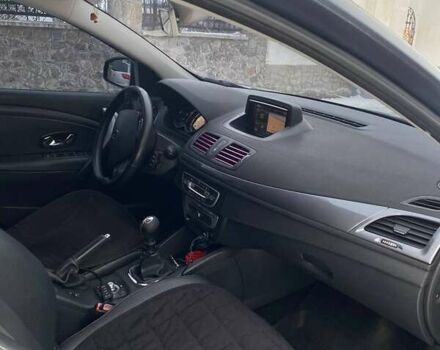 Сірий Рено Меган, об'ємом двигуна 1.46 л та пробігом 236 тис. км за 8200 $, фото 10 на Automoto.ua
