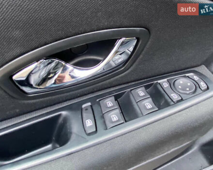 Серый Рено Меган, объемом двигателя 1.5 л и пробегом 205 тыс. км за 7999 $, фото 16 на Automoto.ua